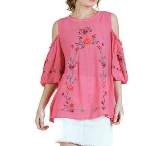Umgee pink top